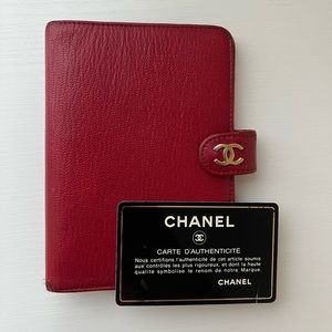 Chanel CC Red Agenda/Passport holder